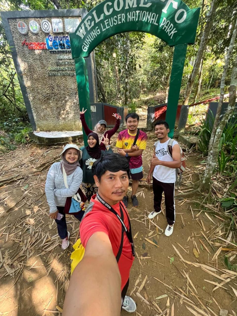 Pongo Guest House & Jungle Trekking 武吉拉旺 外观 照片