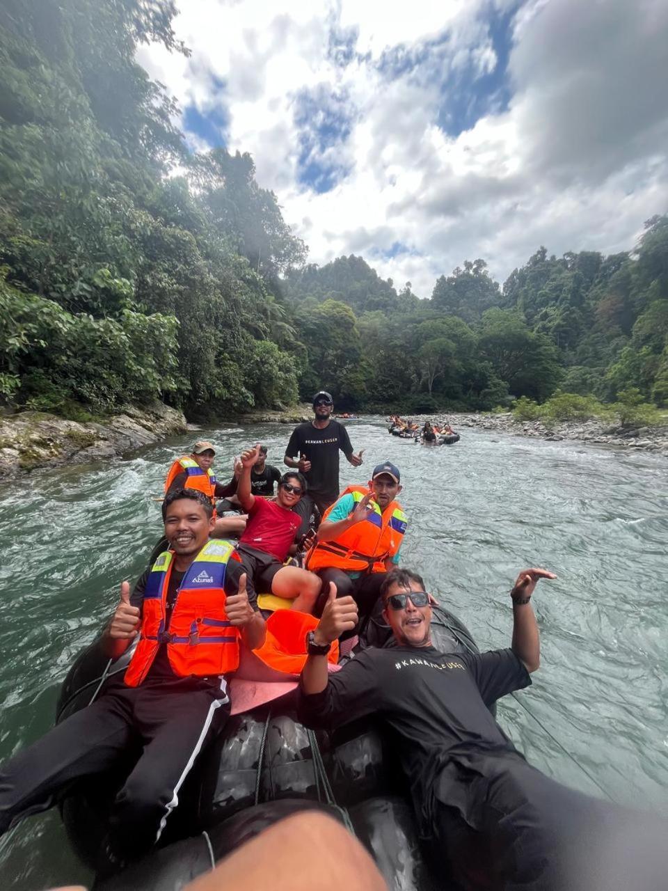 Pongo Guest House & Jungle Trekking 武吉拉旺 外观 照片